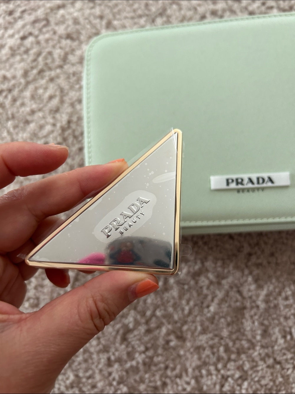 Prada beauty case & compact mirror - Picture 6 of 14